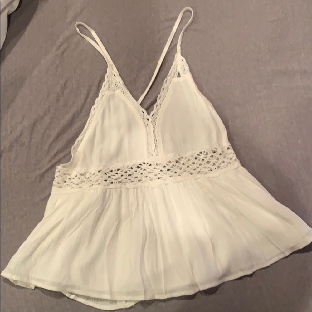 criss cross strap flowy tank top